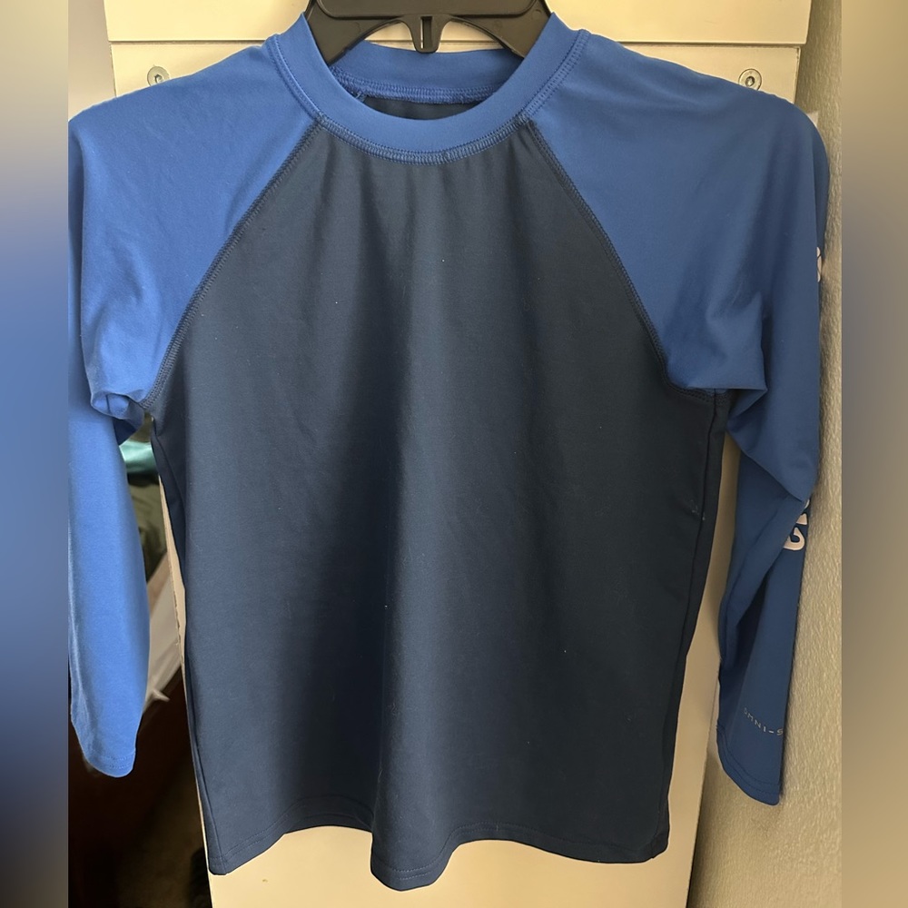 NWOT Youth Size S Columbia Omni-Shade Long Sleeve Shirt